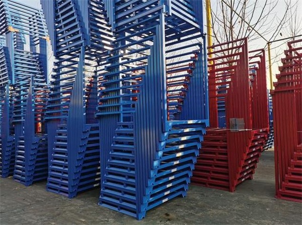 如何安裝巧固架？